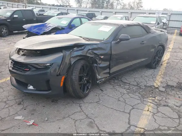 1G1FB3DS0K0156567 2019 CHEVROLET CAMARO - Image 2