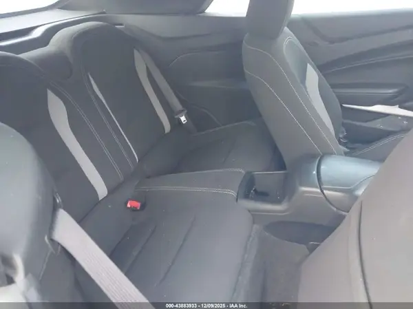 1G1FB3DS0K0156567 2019 CHEVROLET CAMARO - Image 8