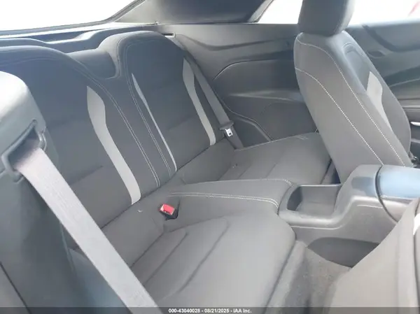 1G1FB3DS0L0111730 2020 CHEVROLET CAMARO - Image 8
