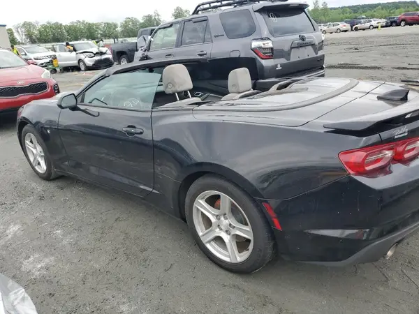 1G1FB3DS0M0104598 2021 CHEVROLET CAMARO - Image 2