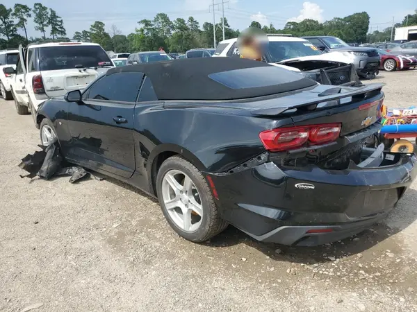 1G1FB3DS1M0102245 2021 CHEVROLET CAMARO - Image 2