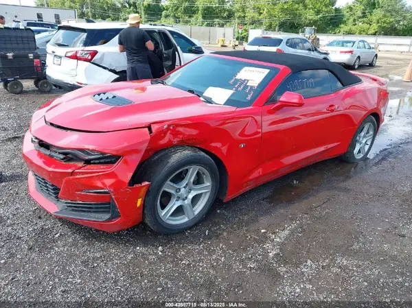 1G1FB3DS2K0142668 2019 CHEVROLET CAMARO - Image 2