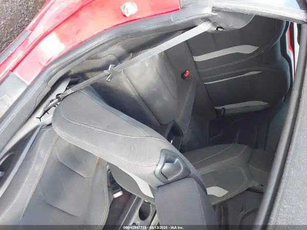 1G1FB3DS2K0142668 2019 CHEVROLET CAMARO - Image 8