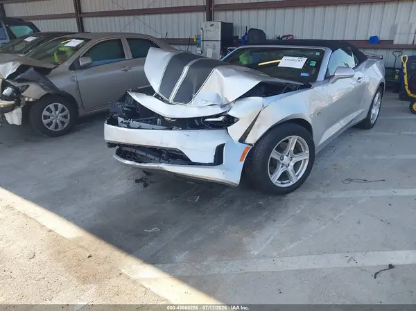 1G1FB3DS3K0111896 2019 CHEVROLET CAMARO - Image 2