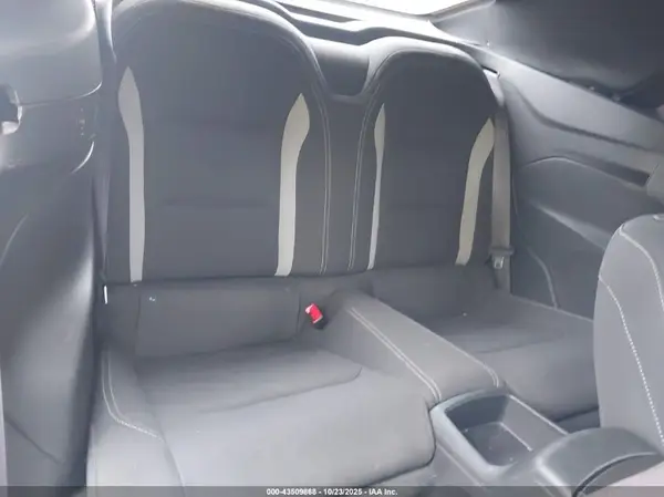 1G1FB3DS4H0206475 2017 CHEVROLET CAMARO - Image 8