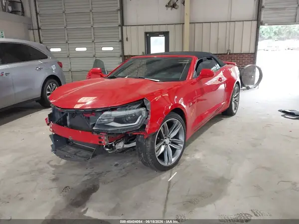 1G1FB3DS4J0114871 2018 CHEVROLET CAMARO - Image 2
