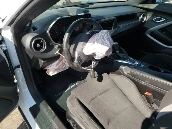 1G1FB3DS4K0104312 2019 CHEVROLET CAMARO - Image 8