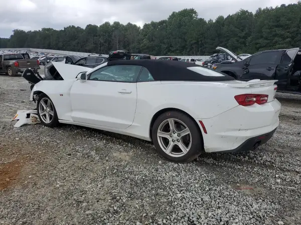 1G1FB3DS4K0135009 2019 CHEVROLET CAMARO - Image 2