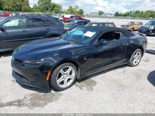 1G1FB3DS4L0105705 2020 CHEVROLET CAMARO - Image 2