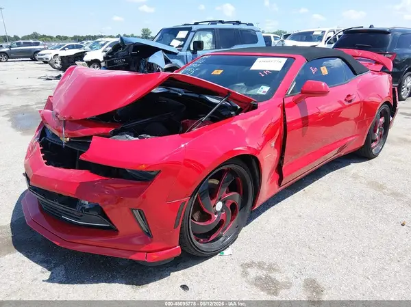 1G1FB3DS5J0134935 2018 CHEVROLET CAMARO - Image 2