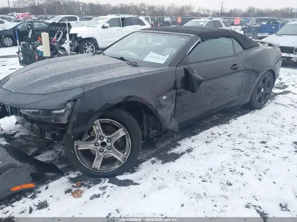 1G1FB3DS5K0102973 2019 CHEVROLET CAMARO - Image 2