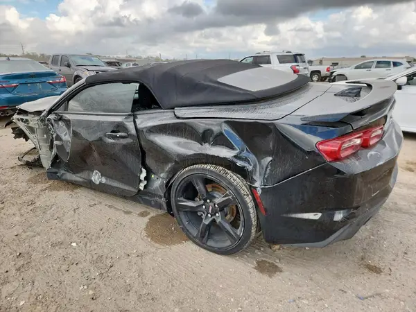 1G1FB3DS5K0133592 2019 CHEVROLET CAMARO - Image 2