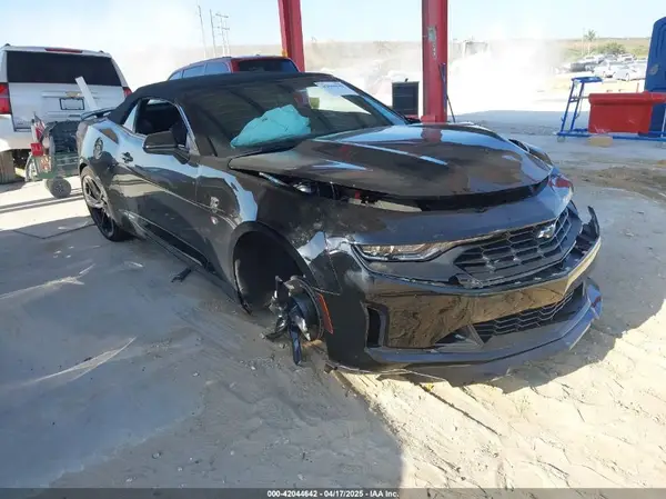 1G1FB3DS5R0108864 2024 CHEVROLET CAMARO - Image 1