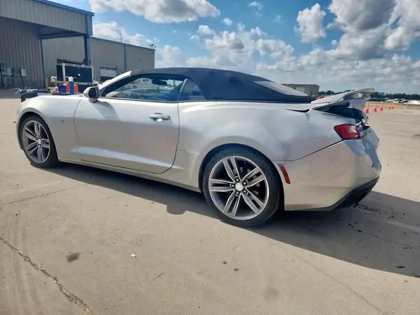 1G1FB3DS6H0136784 2017 CHEVROLET CAMARO - Image 2