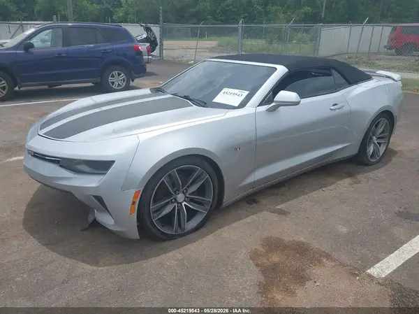 1G1FB3DS6H0171602 2017 CHEVROLET CAMARO - Image 2