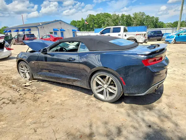 1G1FB3DS6J0126102 2018 CHEVROLET CAMARO - Image 2