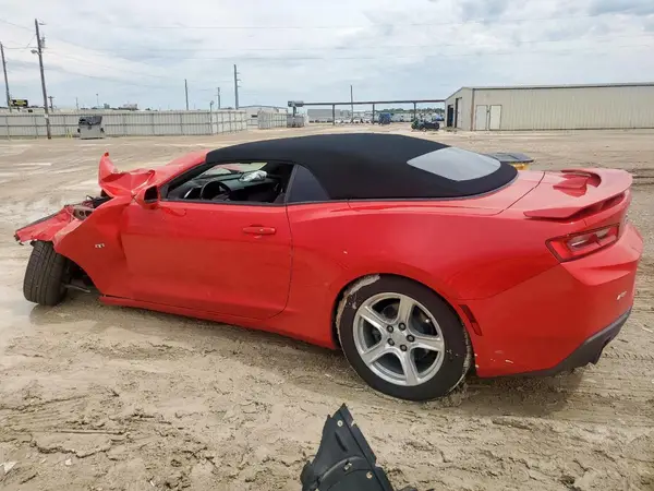 1G1FB3DS6J0132367 2018 CHEVROLET CAMARO - Image 2