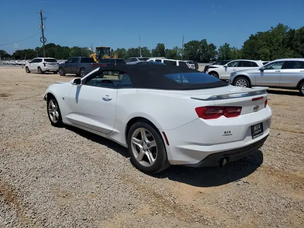 1G1FB3DS6K0120303 2019 CHEVROLET CAMARO - Image 2