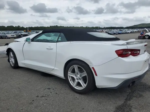 1G1FB3DS6K0123606 2019 CHEVROLET CAMARO - Image 2