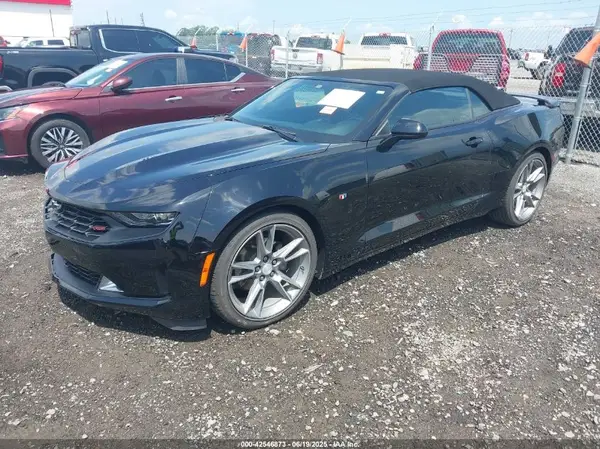 1G1FB3DS6L0108735 2020 CHEVROLET CAMARO - Image 2