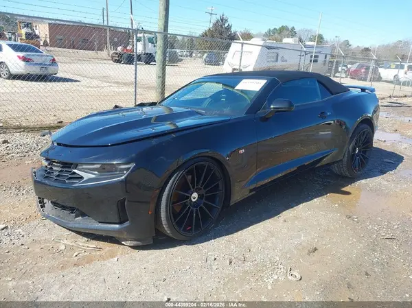 1G1FB3DS6M0103035 2021 CHEVROLET CAMARO - Image 2