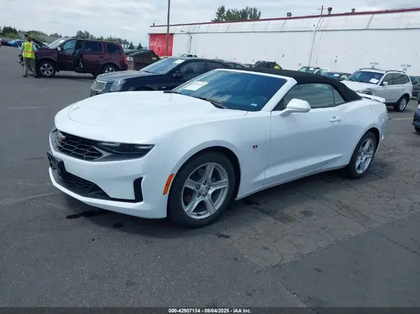 1G1FB3DS6P0152305 2023 CHEVROLET CAMARO - Image 2