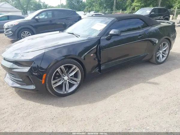 1G1FB3DS7H0165615 2017 CHEVROLET CAMARO - Image 2