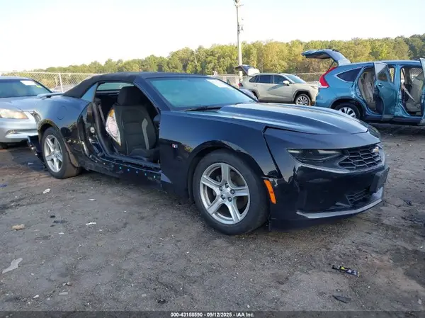 1G1FB3DS7K0116843 2019 CHEVROLET CAMARO - Image 1