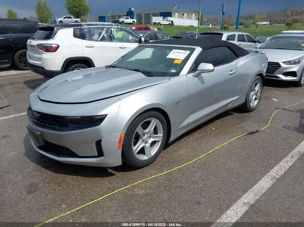 1G1FB3DS7K0144352 2019 CHEVROLET CAMARO - Image 2
