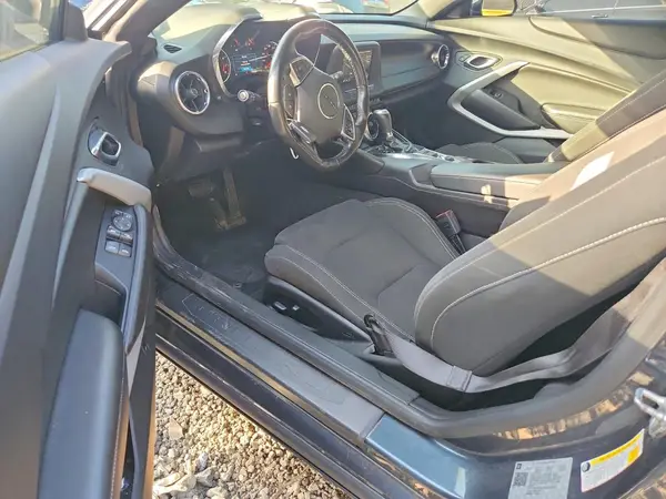 1G1FB3DS7K0151060 2019 CHEVROLET CAMARO - Image 8