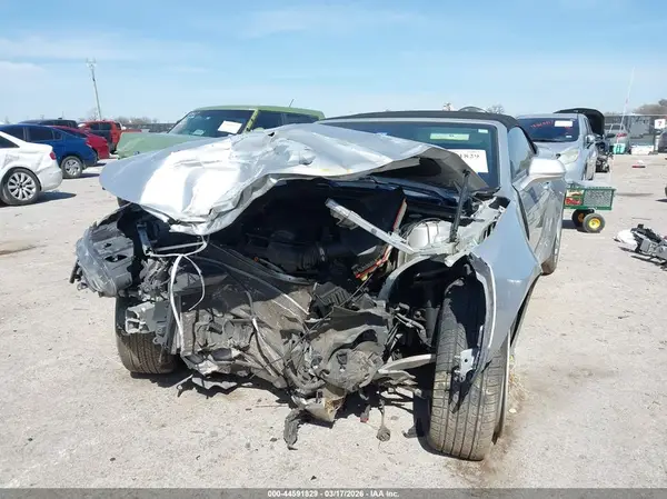 1G1FB3DS7K0153410 2019 CHEVROLET CAMARO - Image 2