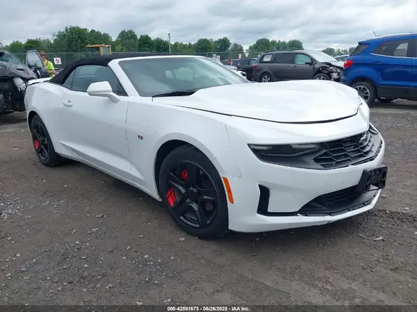 1G1FB3DS7L0113670 2020 CHEVROLET CAMARO - Image 1
