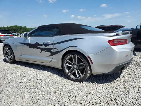 1G1FB3DS8J0115750 2018 CHEVROLET CAMARO - Image 2