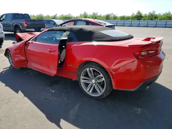1G1FB3DS8J0162180 2018 CHEVROLET CAMARO - Image 2