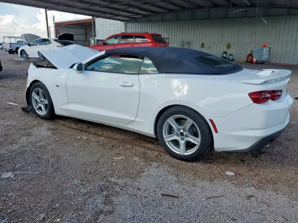 1G1FB3DS8K0119704 2019 CHEVROLET CAMARO - Image 2