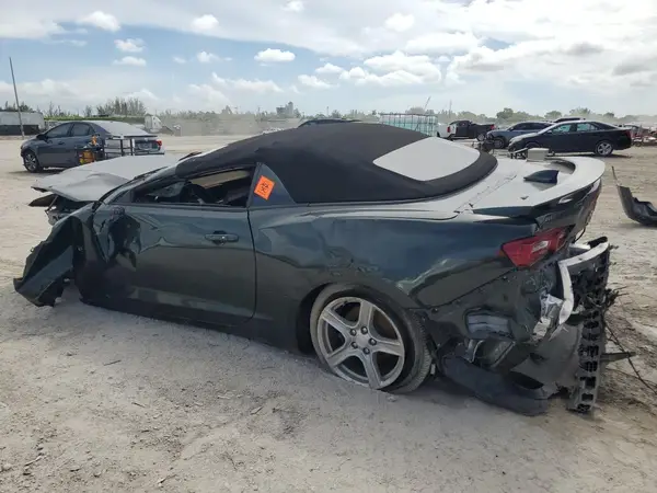 1G1FB3DS8L0122796 2020 CHEVROLET CAMARO - Image 2