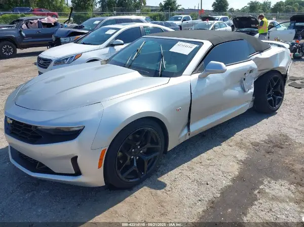 1G1FB3DS9K0127620 2019 CHEVROLET CAMARO - Image 2