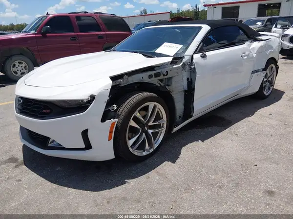 1G1FB3DS9L0110379 2020 CHEVROLET CAMARO - Image 2
