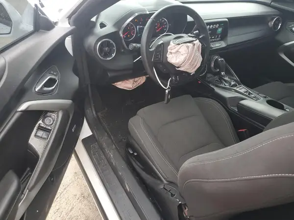 1G1FB3DSXJ0132193 2018 CHEVROLET CAMARO - Image 8