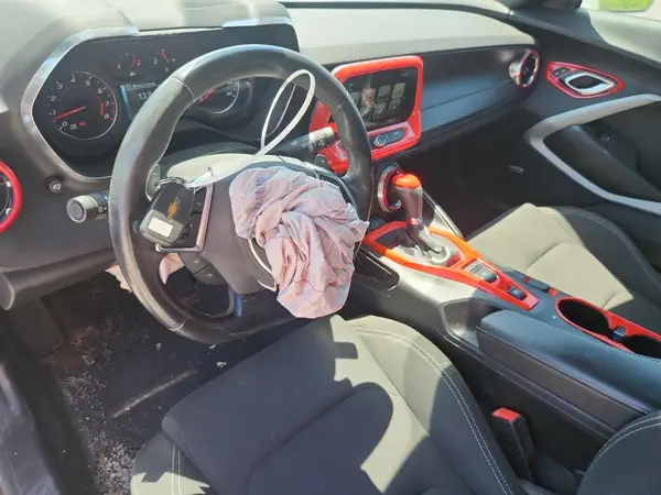 1G1FB3DSXJ0170877 2018 CHEVROLET CAMARO - Image 8