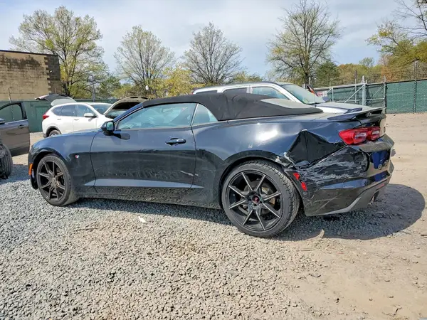1G1FB3DSXK0108560 2019 CHEVROLET CAMARO - Image 2