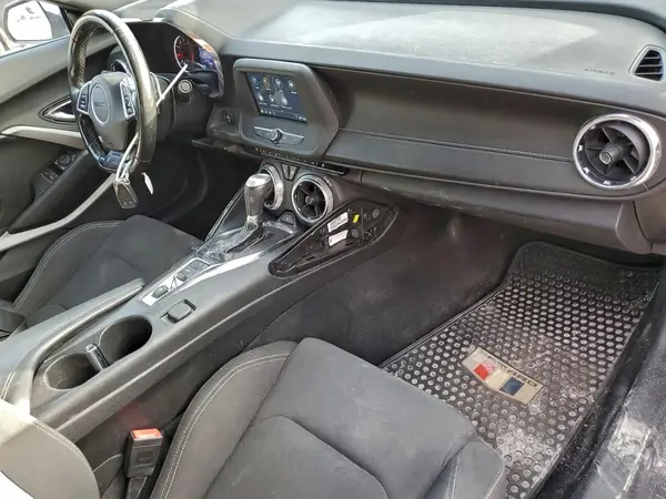 1G1FB3DSXK0151666 2019 CHEVROLET CAMARO - Image 8