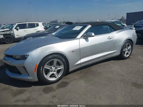 1G1FB3DX0J0164114 2018 CHEVROLET CAMARO - Image 2
