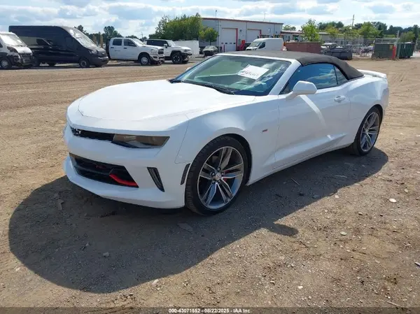 1G1FB3DX1H0112520 2017 CHEVROLET CAMARO - Image 2