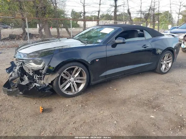 1G1FB3DX1H0212102 2017 CHEVROLET CAMARO - Image 2
