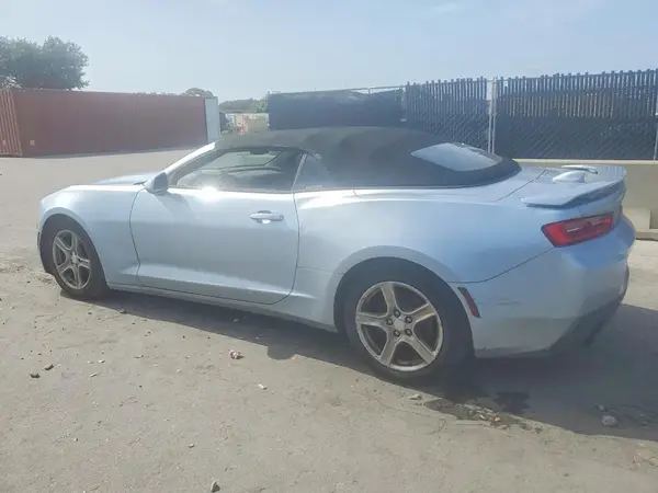 1G1FB3DX1J0129422 2018 CHEVROLET CAMARO - Image 2