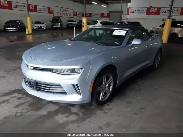 1G1FB3DX1J0130330 2018 CHEVROLET CAMARO - Image 2