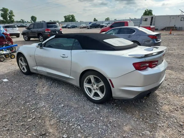 1G1FB3DX1K0114288 2019 CHEVROLET CAMARO - Image 2