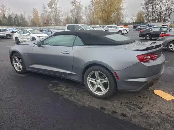 1G1FB3DX1K0148487 2019 CHEVROLET CAMARO - Image 2