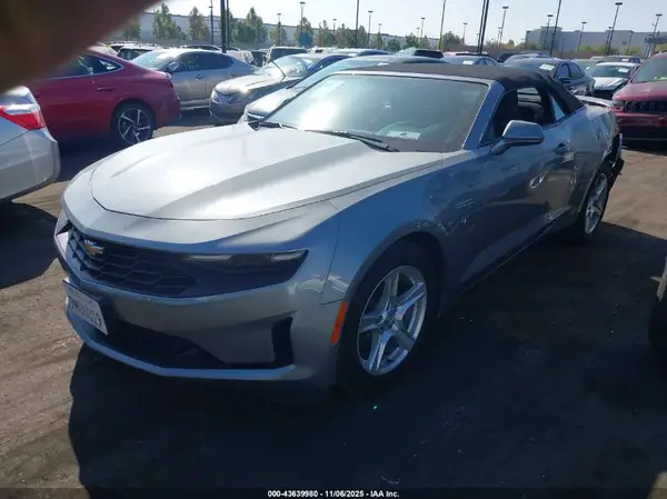 1G1FB3DX1P0138503 2023 CHEVROLET CAMARO - Image 2